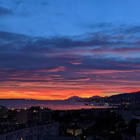 Appartement Beautiful Rooftop With Terrace And Sea View.